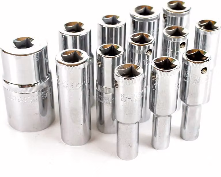 SALTUS Set di chiavi a bussola da 1/2" 10-32 mm lunghe 13 pezzi 5202