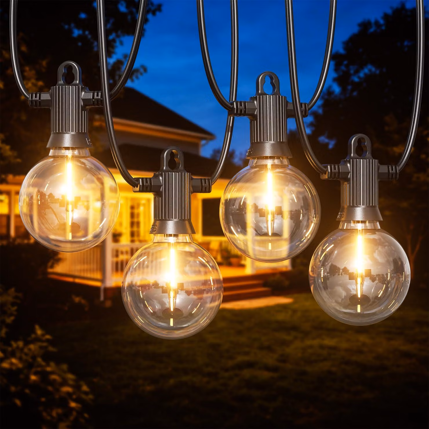Catena luminosa a LED, 15 metri, con 25+2 lampadine G50 a luce calda, grado di protezione IP65, adatta per uso esterno
