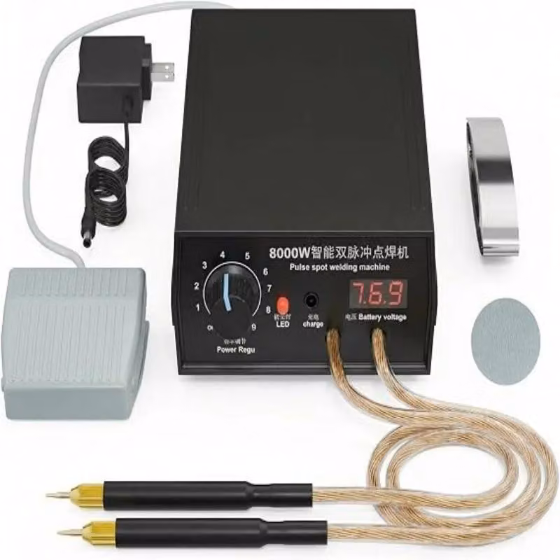 Saldatrice a punti da 8000W - Saldatrice portatile a batteria - Potenza elevata di 1200A - Livelli di saldatura regolabili - Adatta per batterie 18650 - Portatile - Colore: 8000W