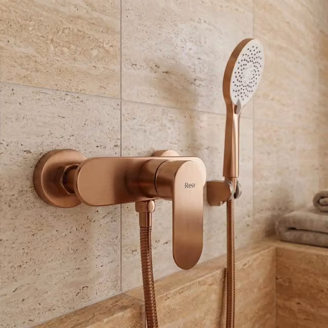 Rubinetto Doccia Rea Drop con Miscelatore Monocomando e Funzione Spray in Ottone Spazzolato Bronzeo da Installazione a Parete – 1