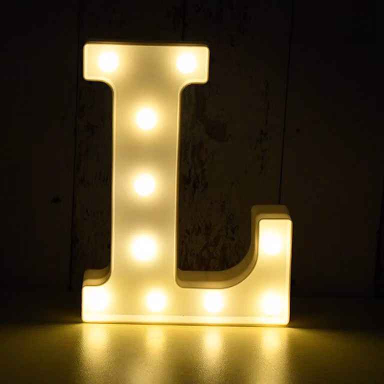 Lettera 3D illuminata a LED, lettera L da 22 cm