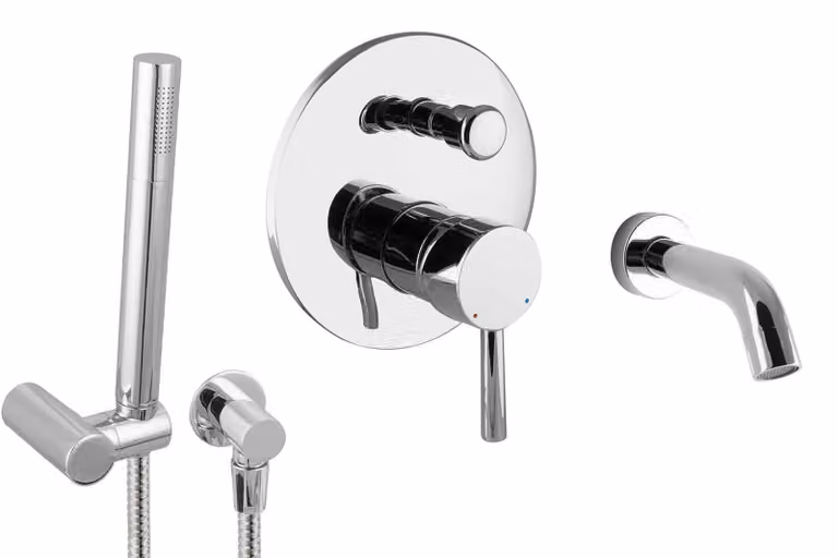 Set incasso per vasca PaulGurkes con becco e accessori in ottone