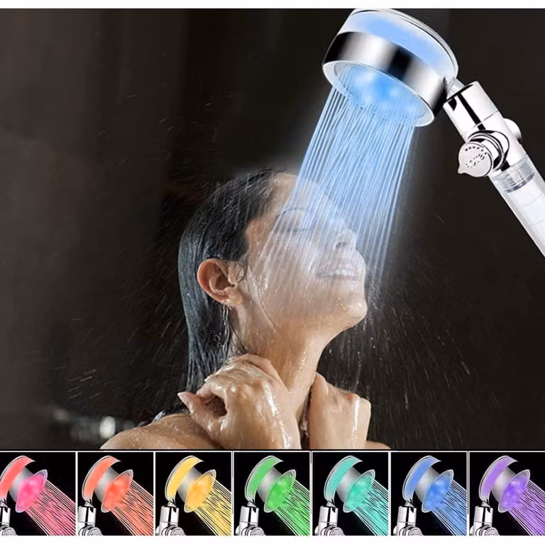Testina doccia a LED con cambio colore, 7 colori, a risparmio idrico, che aumenta la pressione, con filtro, rotazione a 360°