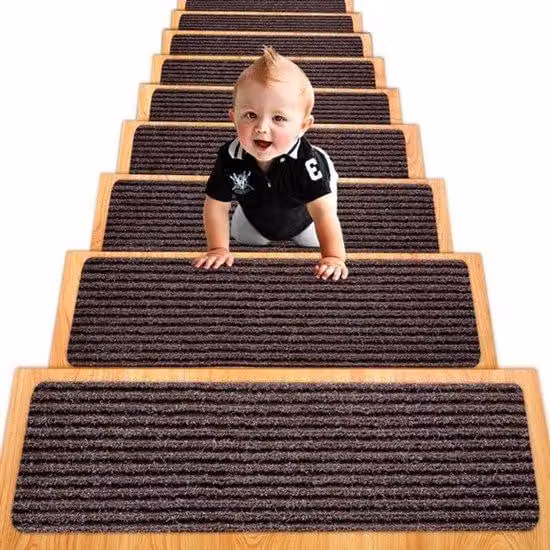 Set di tappetini antiscivolo, composto da 15 pezzi, dimensioni 76 x 20 cm, autoadesivi, adatti per pavimenti, diverse scale e piastrelle, colore marrone
