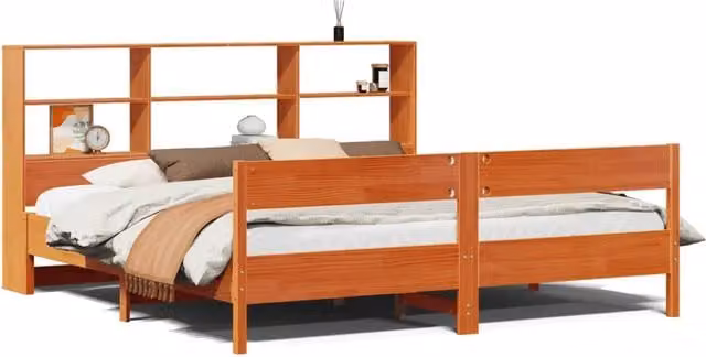 Letto matrimoniale in legno di pino con libreria integrata e ripiani laterali, colore marrone cera, L/P/H: 180 x 200 x 110 cm