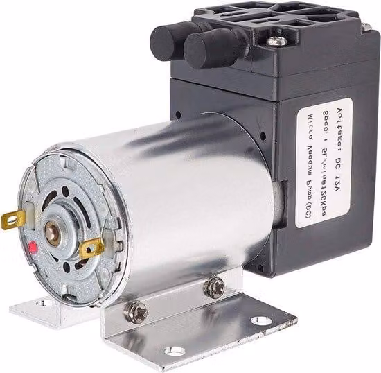 Pompa compatta di aspirazione a vuoto da 12 V con portata di 5 l/min e pressione di 120 kPa - con alloggiamento - depressione - 500 mA.