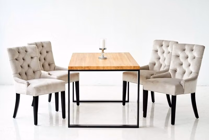 Esszimmer Stuhl Tisch + 4 Chesterfield Stühle Gruppe Garnitur Polster Lehn Holz