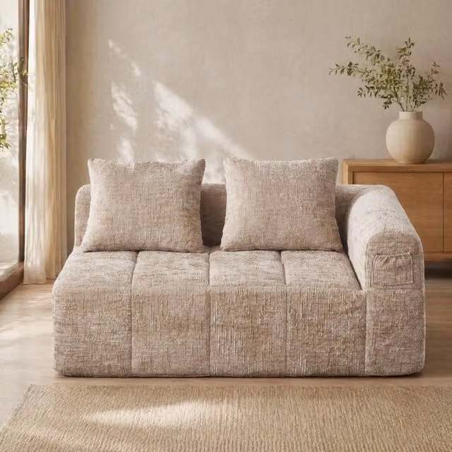 Divano Chaise Longue REDOM in Chenille Beige con Cuscini e Tasche Laterali L/P/H: 158 x 90 x 60 cm