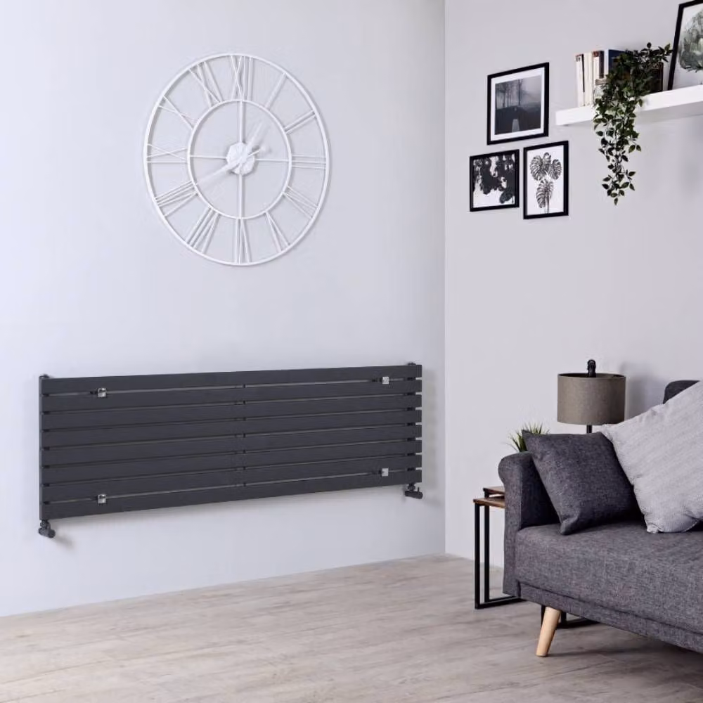 Radiatore di Design Orizzontale Antracite - 472 x 1600mm - 840W - Sloane