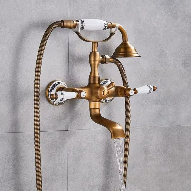 Set di rubinetteria per vasca da bagno in ottone anticato - Miscelatore a due manopole da parete - Bocchetta orientabile per vasca - Finitura spazzolata - Cartuccia in Vetroceramica - Acciaio inossidabile 304 - Ottone anticato