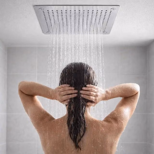 Soffione doccia a pioggia ad incasso OGOMONDO in acciaio inox cromo lucido, L 40 cm x P 40 cm