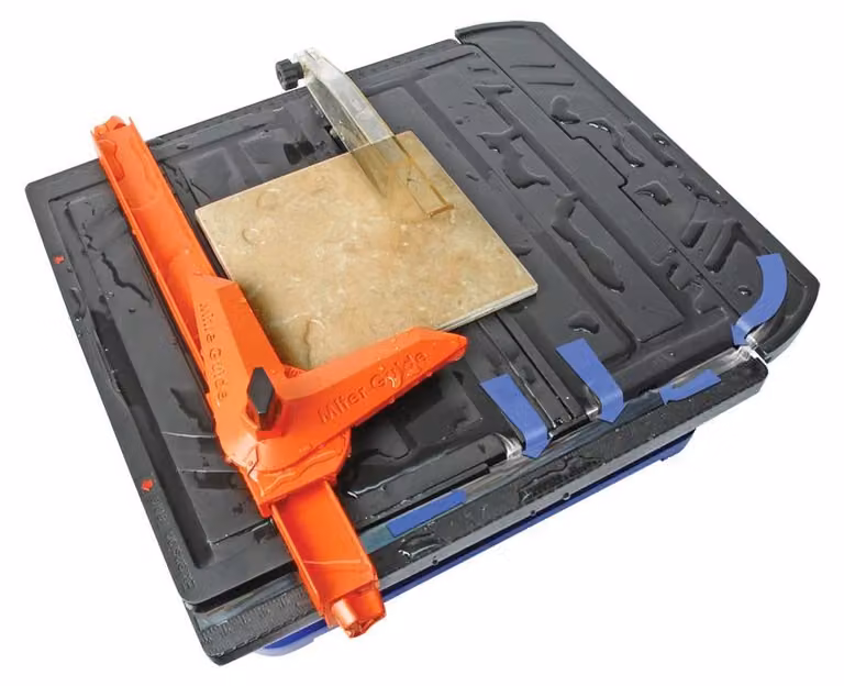 Tagliapiastrelle elettrico da 450 W - lama da 110 mm - piano di taglio estendibile