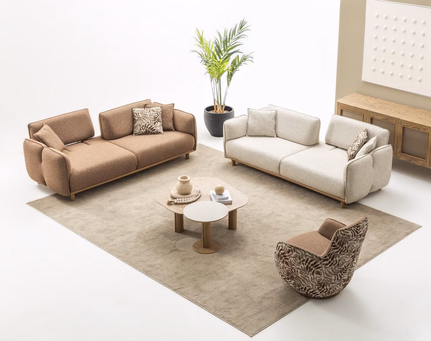Modernes Wohnzimmer: 2x 4-Sitzer Sofa, Sessel, Couch- & Beistelltisch