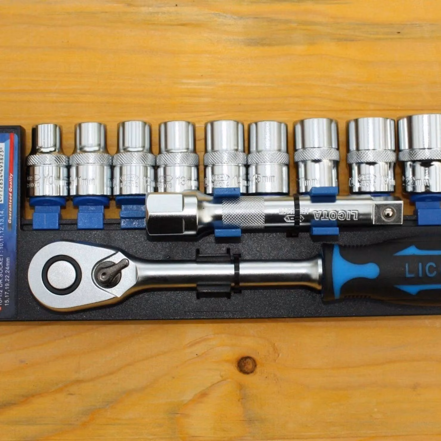 Set Chiavi a Bussola Industriali 1/2" (10-24mm) con Cricchetto a 60 Denti - 12 Pezzi