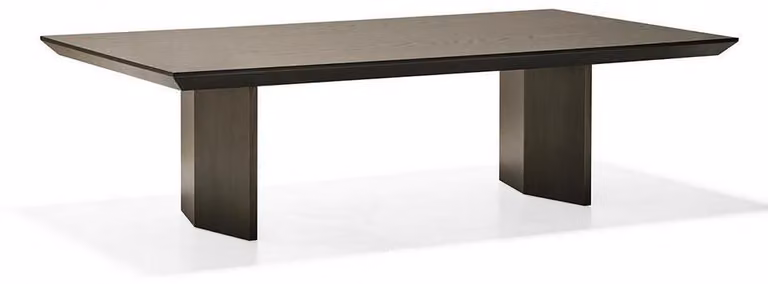 Eleganter brauner Couchtisch aus Holz im klassischen Stil