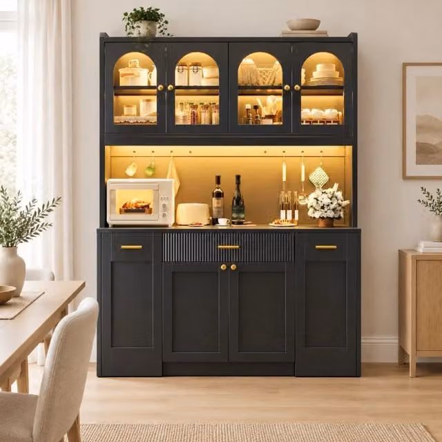 Mobile cucina alto 120x40x187 cm con LED RGB; vetrine in vetro e ripiani estraibili; nero