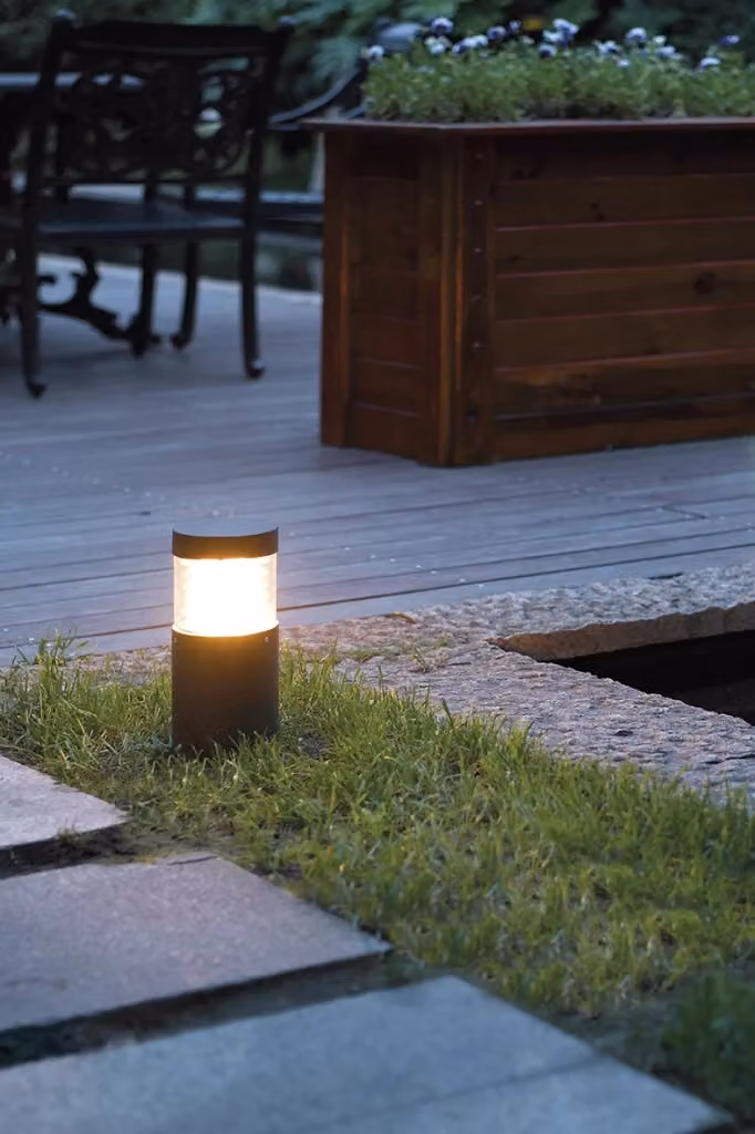 Bollard LARS Rossini Illuminazione, paletto LED da terra per esterno, 15W, 82°, IP65, 3000K, colore nero, Altezza: 26 cm – 2