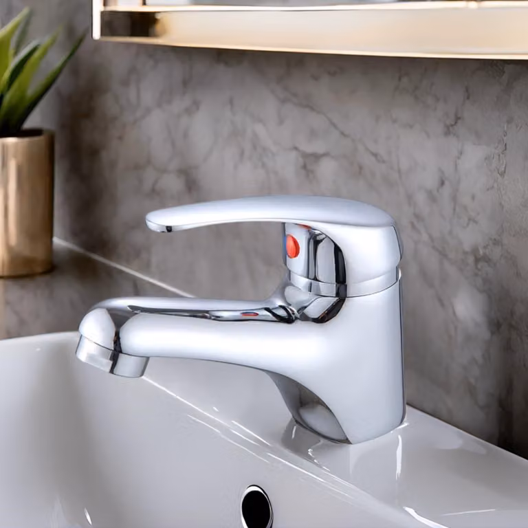 Miscelatore monocomando per lavabo, cromato, con cartuccia da 40 mm, completo di tappo e scarico