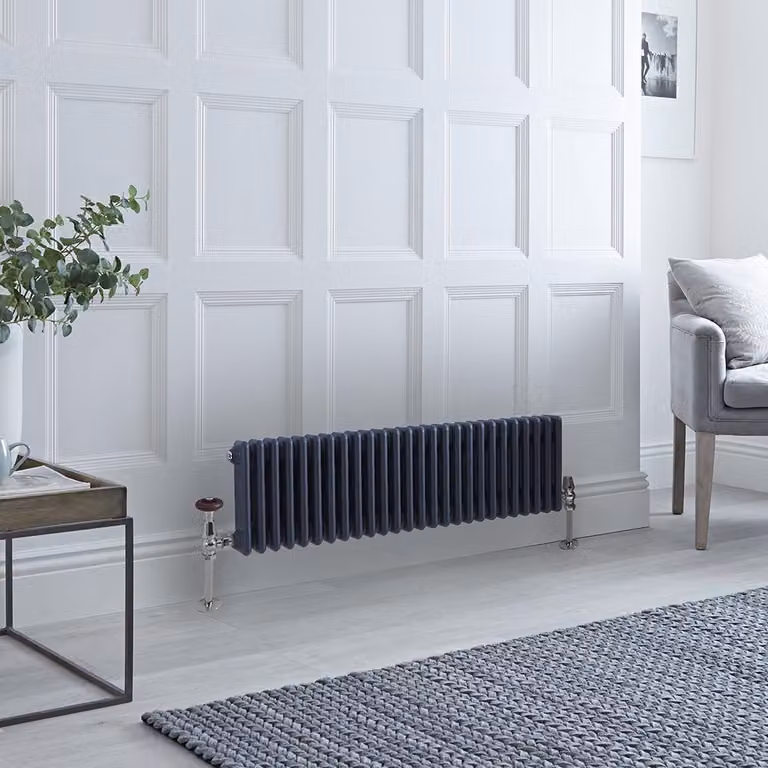 Radiatore Orizzontale Tradizionale Triplo a Colonna - 300 x 1190mm - Antracite - Regent