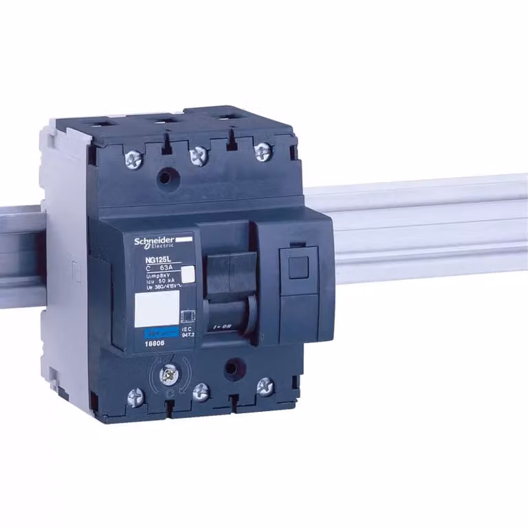 Schneider Electric 18855, Interruttore magnetotermico miniaturizzato, IP20