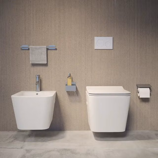 Coppia di sanitari sospesi in ceramica bianco lucido vaso rimless con copriwc soft-close e bidet | Londra