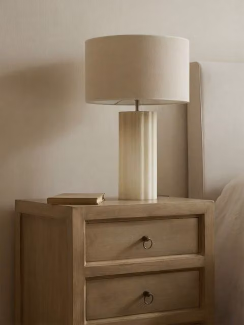 Lampada da tavolo Toul Kenay Home in ceramica e tessuto bianca e beige, H: 54 cm, L: 35 cm