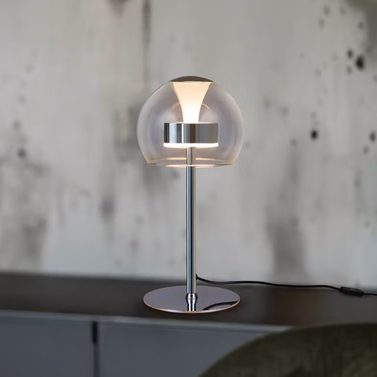 Trio Lighting Lampada da tavolo a LED Flynt, dimmerabile, Cromo / Argento, Soggiorno / Sala da pranzo, Metallo, Moderno, Lampada da tavolo LED