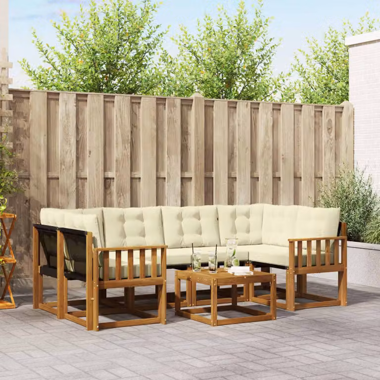 Set di divani da esterno vidaXL 7 pz in legno di acacia con tavolo da caffè e cuscini beige e bianco