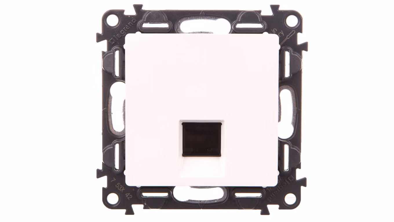 VALENA LIFE Presa 1xRJ45 cat.6 UTP bianco 753142