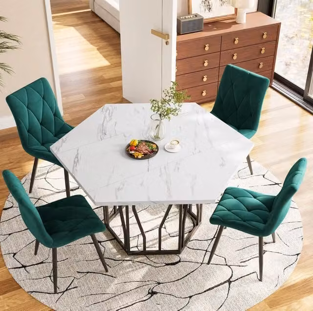 Set tavolo da pranzo esagonale con 4 sedie in velluto verde; piano 115;5 x 100 cm