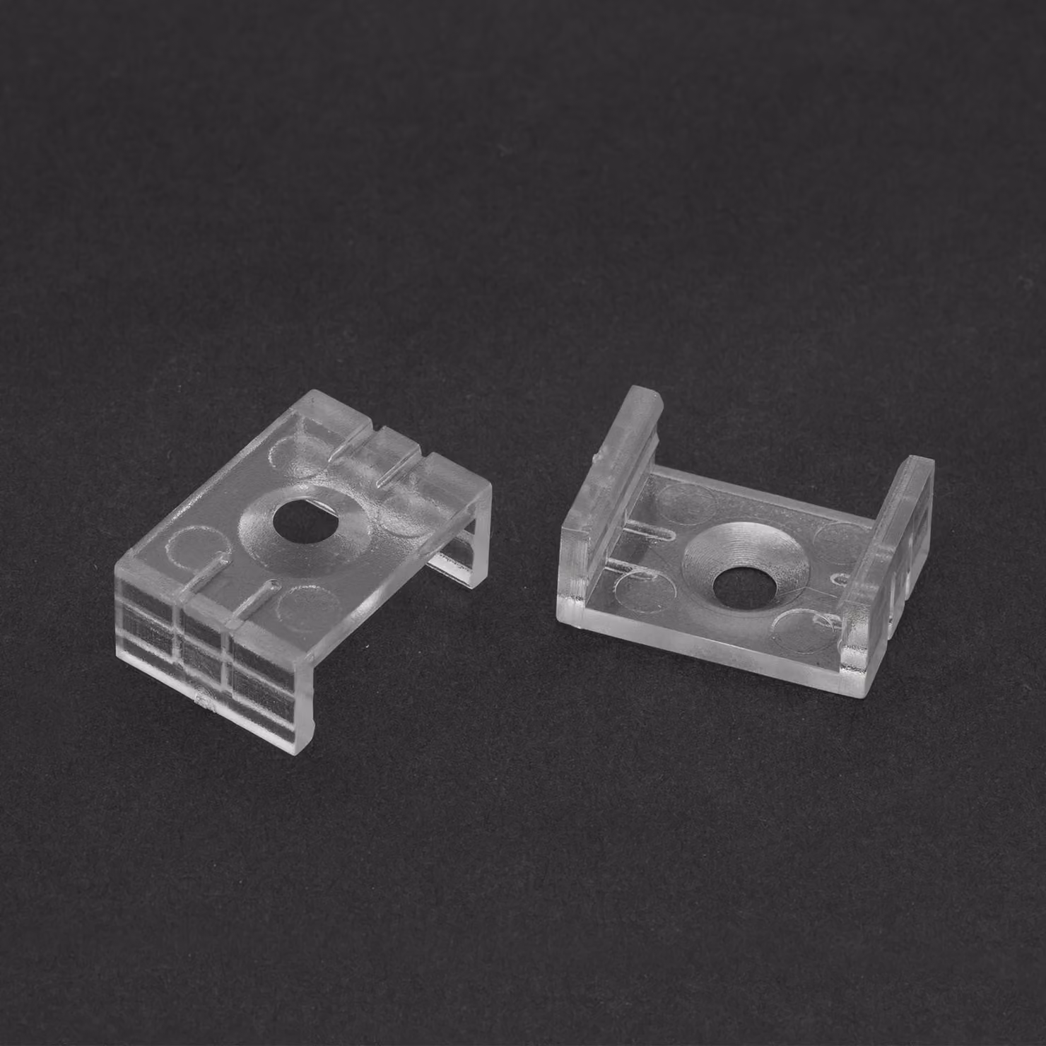 Clip di montaggio per profilo in alluminio LED 41011A1 / 41011A2 - plastica trasparente - 2 pezzi per set [41011C]