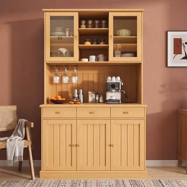 Desviae Credenza alta con ante in vetro e portacalici, prese integrate, legno naturale per sala da pranzo e cucina 120 × 40 × 191 cm
