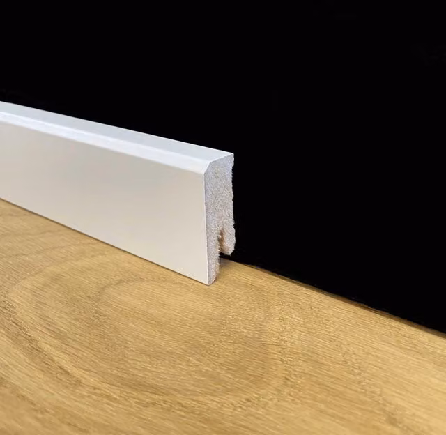 Battiscopa squadrato basso Eternal Parquet in fibra di legno bianco L: 40 cm, H: 1,5 cm