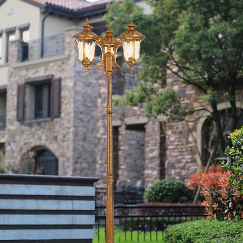 Lampada da giardino per esterni a candelabro HW250cm Luce da sentiero a 3 bracci in look antico, alluminio fuso in marrone/oro, vetri reali presa E27 retrò/vintage (HW250-3)