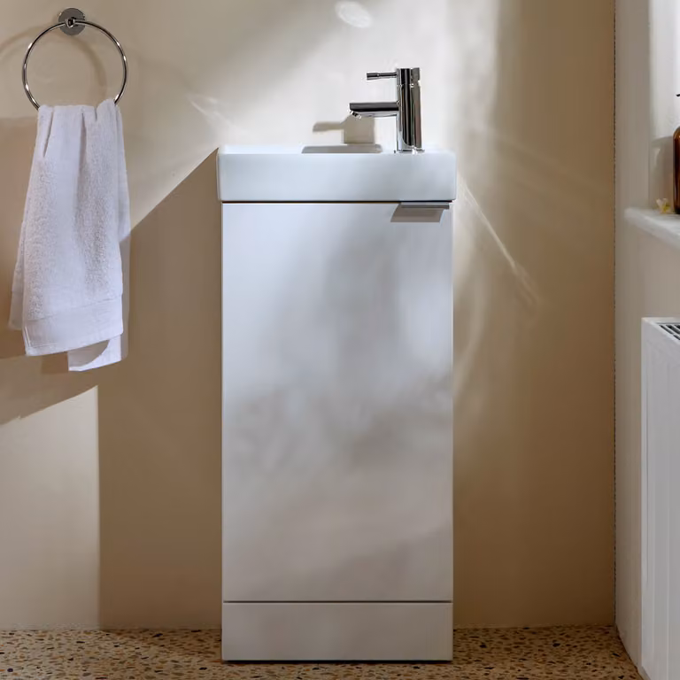Mobile Bagno a Terra Bianco da 400mm con Lavabo e Maniglia con Impugnatura a Dito Cromata - Cluo
