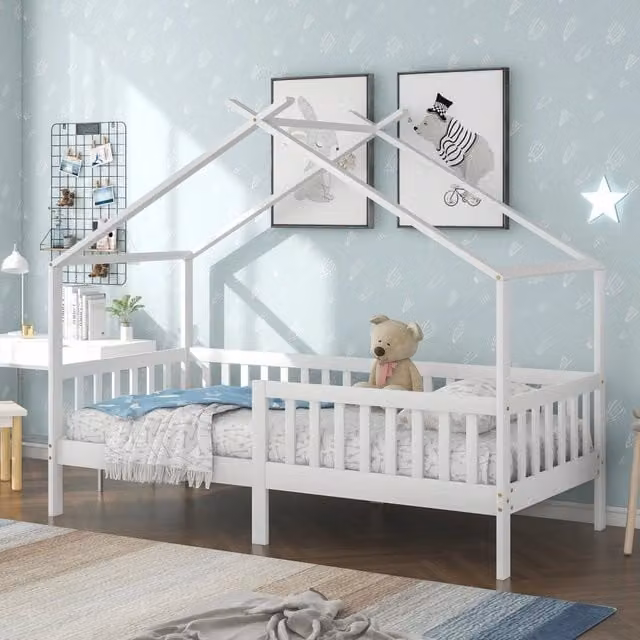 Letto casetta per bambini 90x200 cm in legno di pino bianco; con rete a doghe e sponde anticaduta