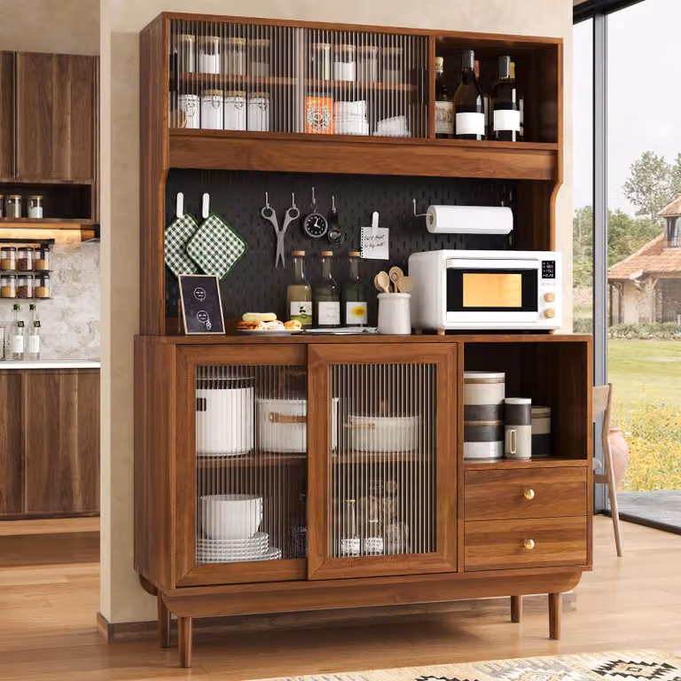 Armadietti da cucina Flieks con ante scorrevoli in vetro smerigliato, gambe in legno di pino, cassetti e ripiani aperti, mobile contenitore alto modello credenza, dimensioni 117x30x170 cm, finitura noce