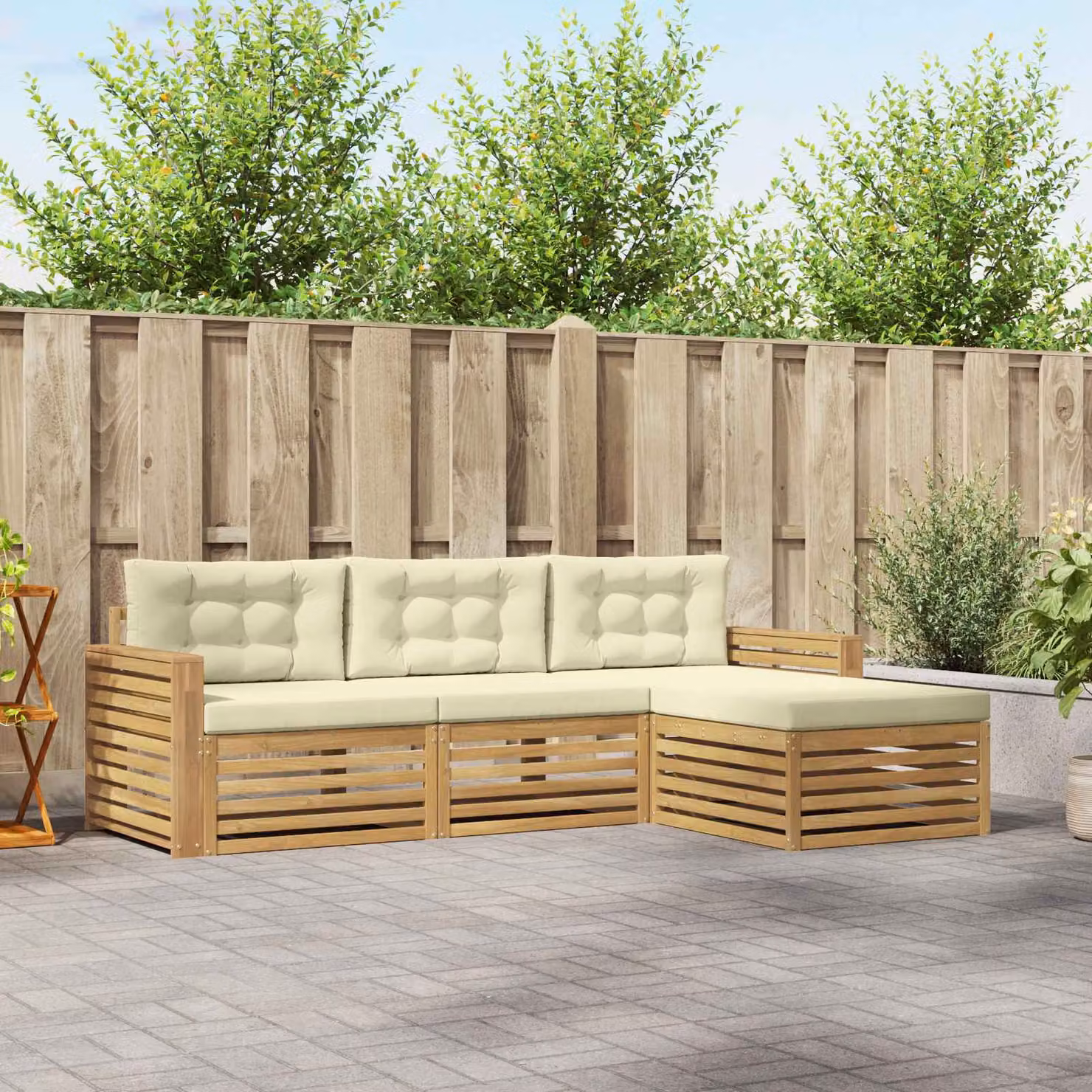 Set di divani da esterno vidaXL a forma di L con pouf, struttura in legno di acacia e cuscini inclusi, Bianco e Beige
