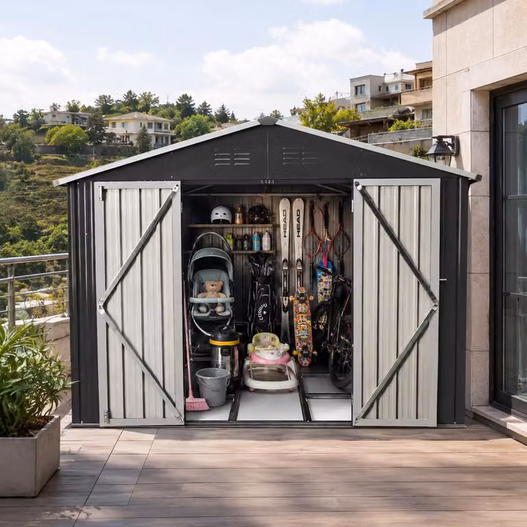 Capanno da giardino in metallo, dimensioni 10x8 piedi, con tetto a spiovente e finitura nera, ideale come deposito esterno. Il capanno è dotato di una struttura a telaio integrata