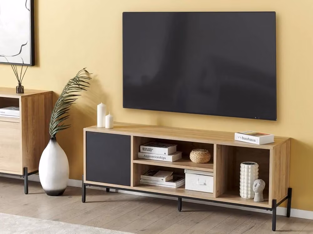 Mobile porta TV moderno BELIANI con 2 ripiani aperti, finitura legno marrone e MDF grigio, L: 140 cm, P: 40 cm, H: 56 cm – 2