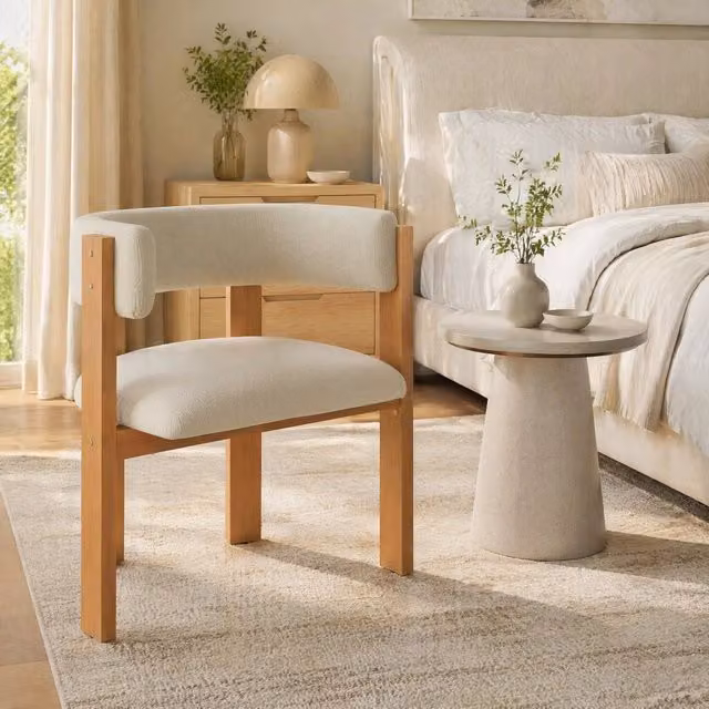 Set di 2 sedie da pranzo FOLYNA in flanella beige con imbottitura e gambe in metallo effetto legno L 47 cm x P 48 cm x H 72.5 cm