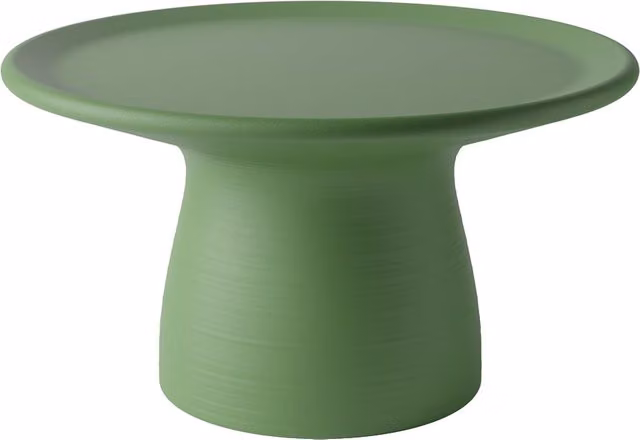 Tavolino basso Qeeboo Totino in polietilene verde opaco con piano rotondo