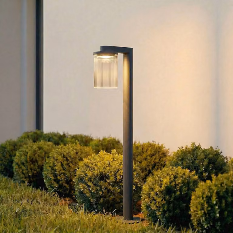 Lampioncino da giardino Beelia Lucande, Nero, Alluminio, Moderno, Lampada LED da esterni