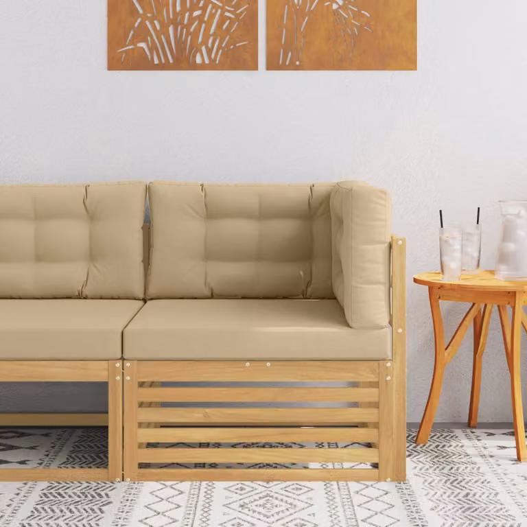 vidaXL Divano Angolare da Esterno Moderno in Legno di Acacia con Cuscini Beige e Bianco