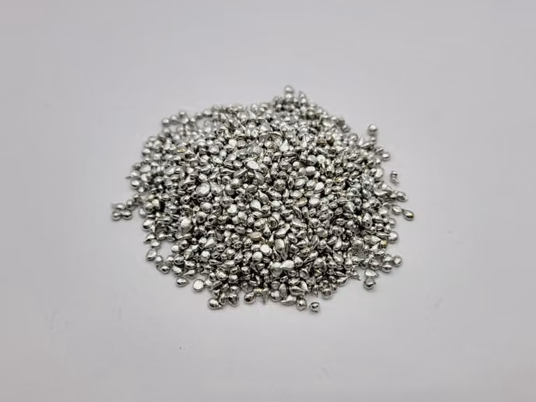 Stagno Sn99,9 % in granulato grosso, peso: 100 g
