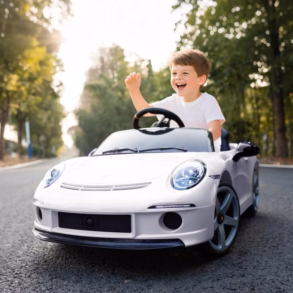 Macchina Elettrica da Corsa Ruf GT per Bambini con Telecomando, Luci, Musica e Cintura di Sicurezza, Colore Bianco – 2