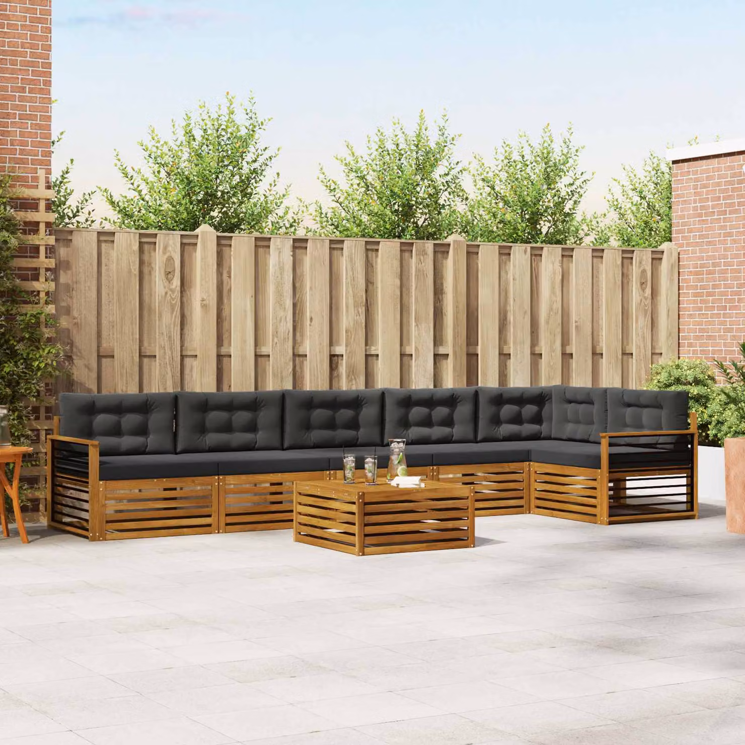 vidaXL Set di divani da esterno a L in legno di acacia con cuscini, 7 pezzi, Beige e Antracite