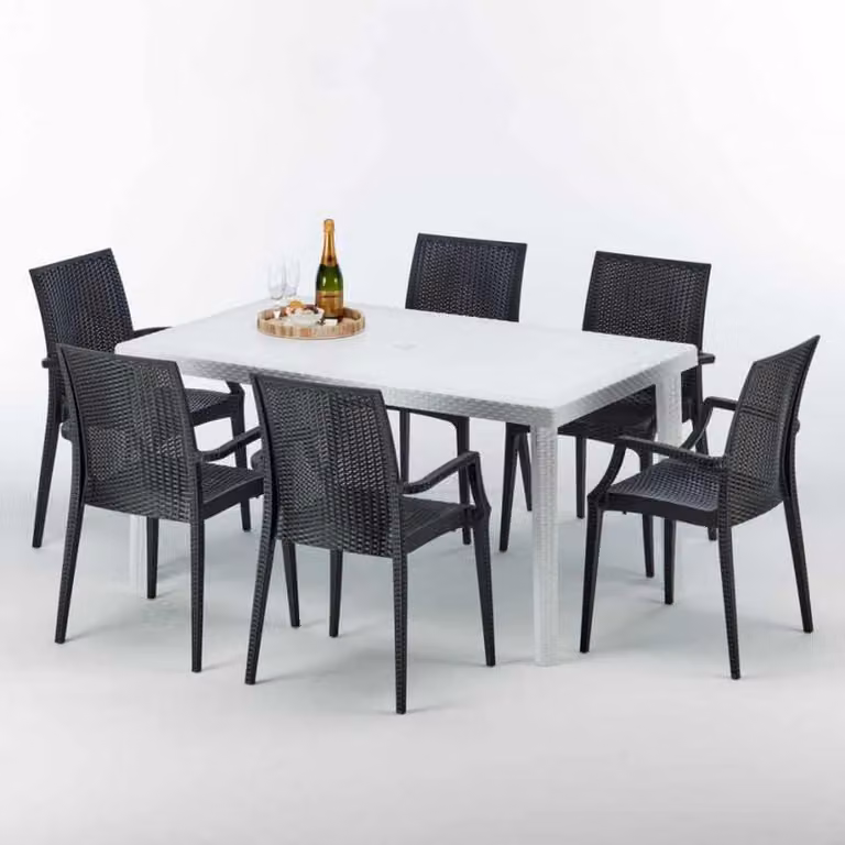 Tavolo rettangolare bianco e 6 sedie Set di bastoni da esterno in polipropilene colorato Grand Soleil Arm Bistrot Summerlife - Nero