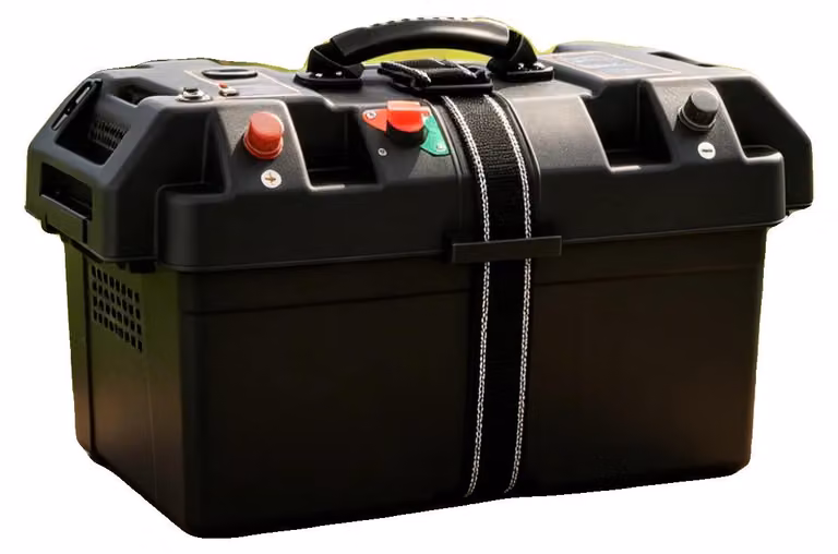 Contenitore per batterie, materiale: polipropilene (PP), dimensioni: 44x24,5x27 cm, peso lordo: 2,92 kg, peso netto: 1,95 kg, tipo di montaggio: autoportante