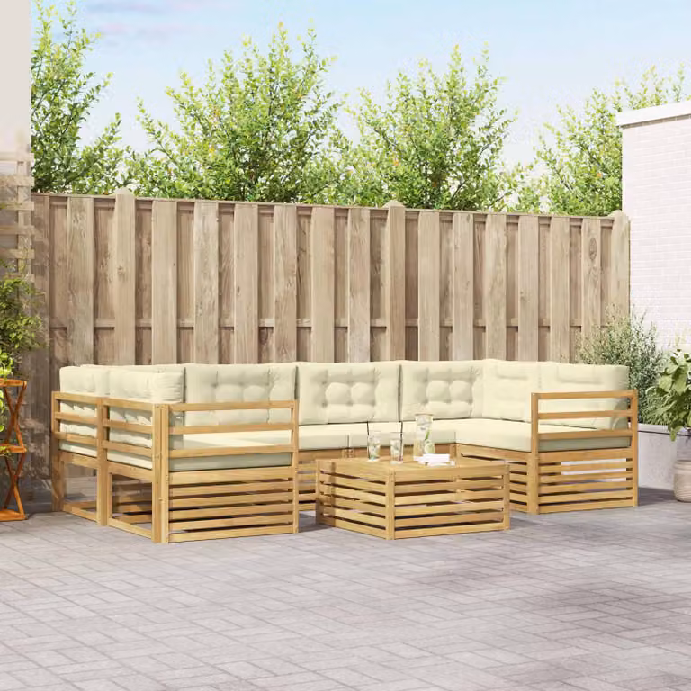 vidaXL Set di divani da esterno a L composto da 7 pezzi in legno di acacia con cuscini in poliestere bianco e beige